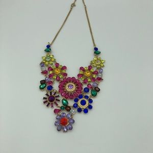 Ladies necklace